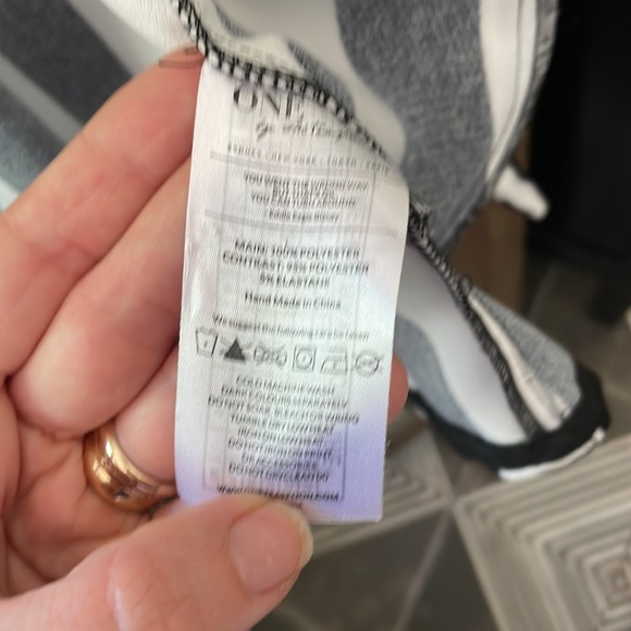 One Teaspoon Black and White Referee Striped Vest - Picture 10 of 10